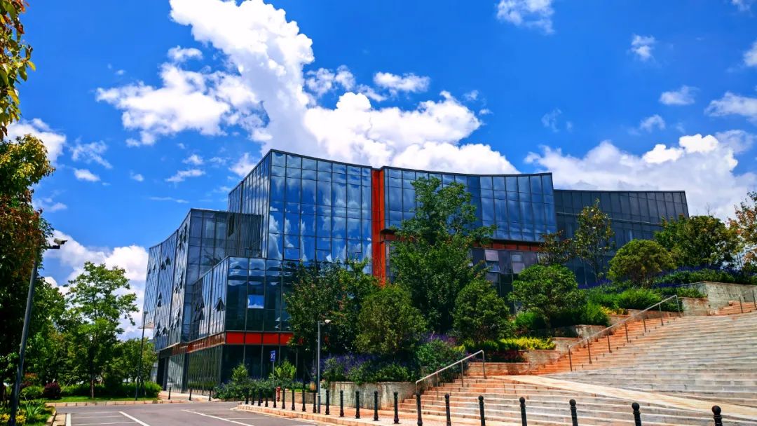 猿著租車(chē)系統(tǒng)開(kāi)發(fā)獲悉麗江市探索公務(wù)用車(chē)“分時(shí)租賃”新模式_租車(chē)系統(tǒng)開(kāi)發(fā)_公務(wù)用車(chē)軟件開(kāi)發(fā)_分時(shí)租賃APP開(kāi)發(fā)